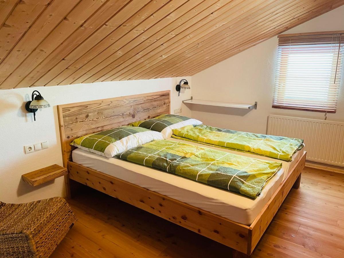 Uriges Alpen-Apartment Stefan Juen See Extérieur photo