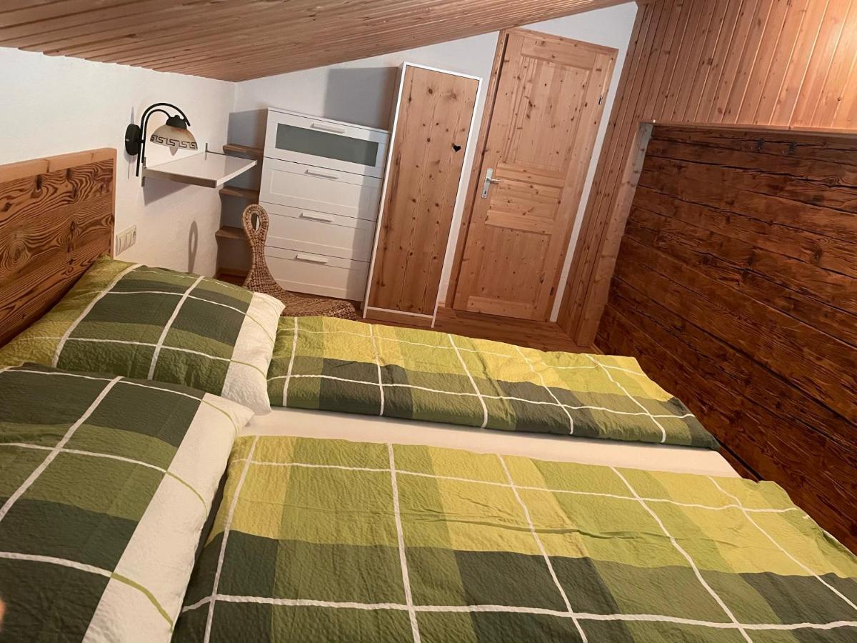 Uriges Alpen-Apartment Stefan Juen See Extérieur photo